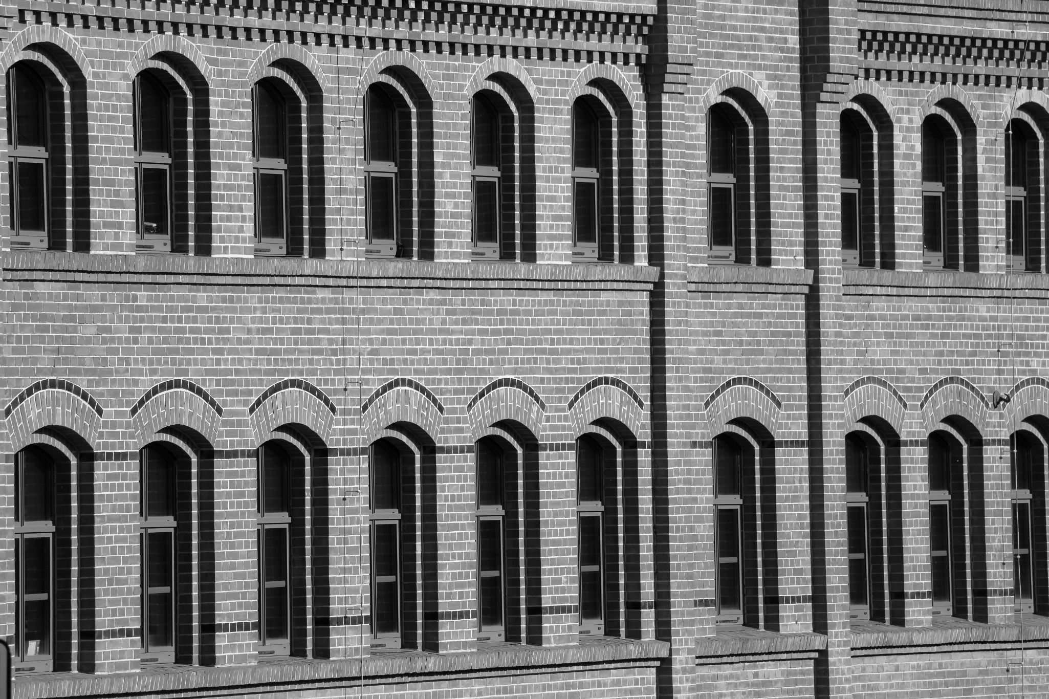 2024 04 21 1437 v2 bw out