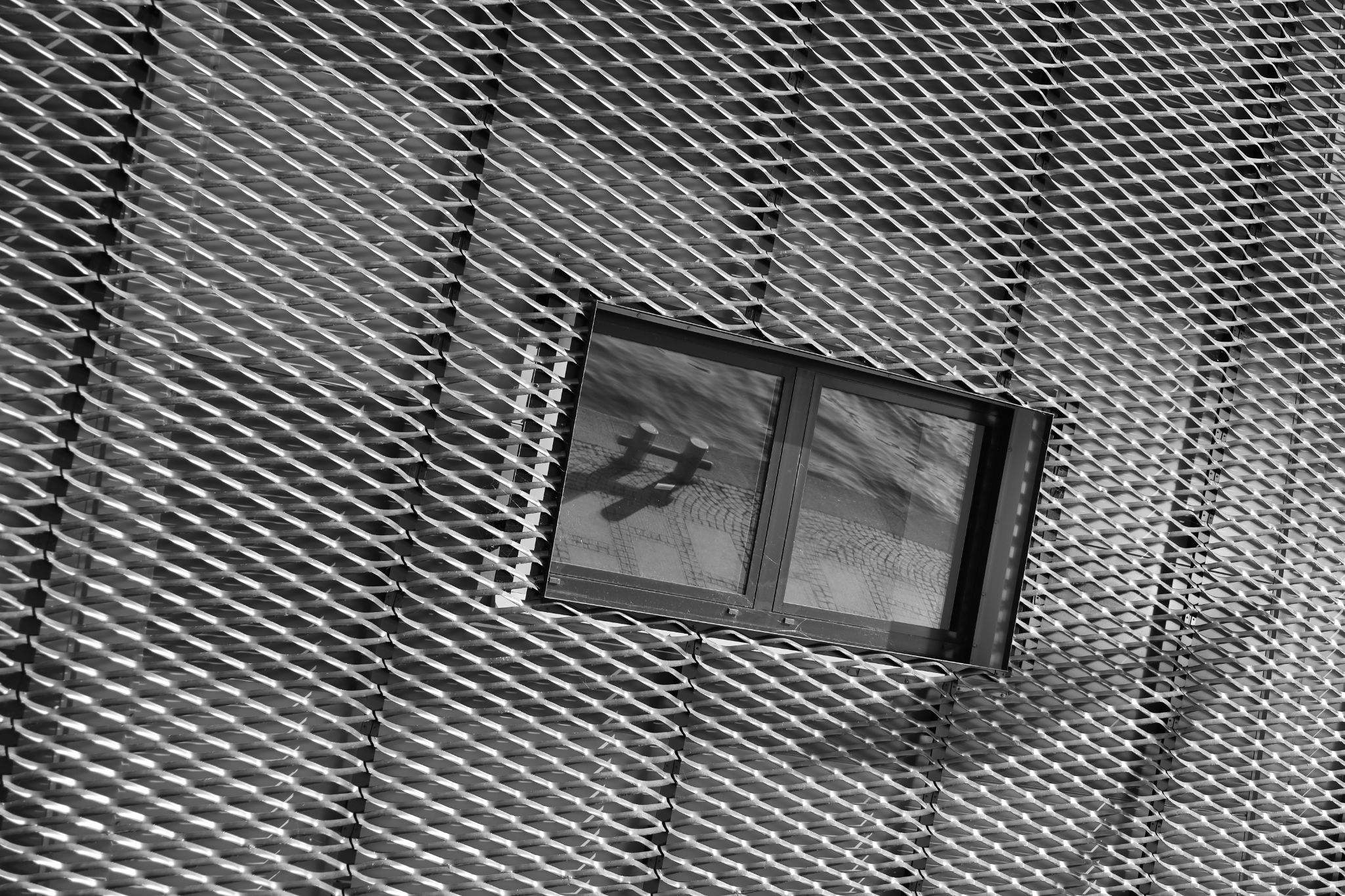 2024 04 30 2226 v2 bw out