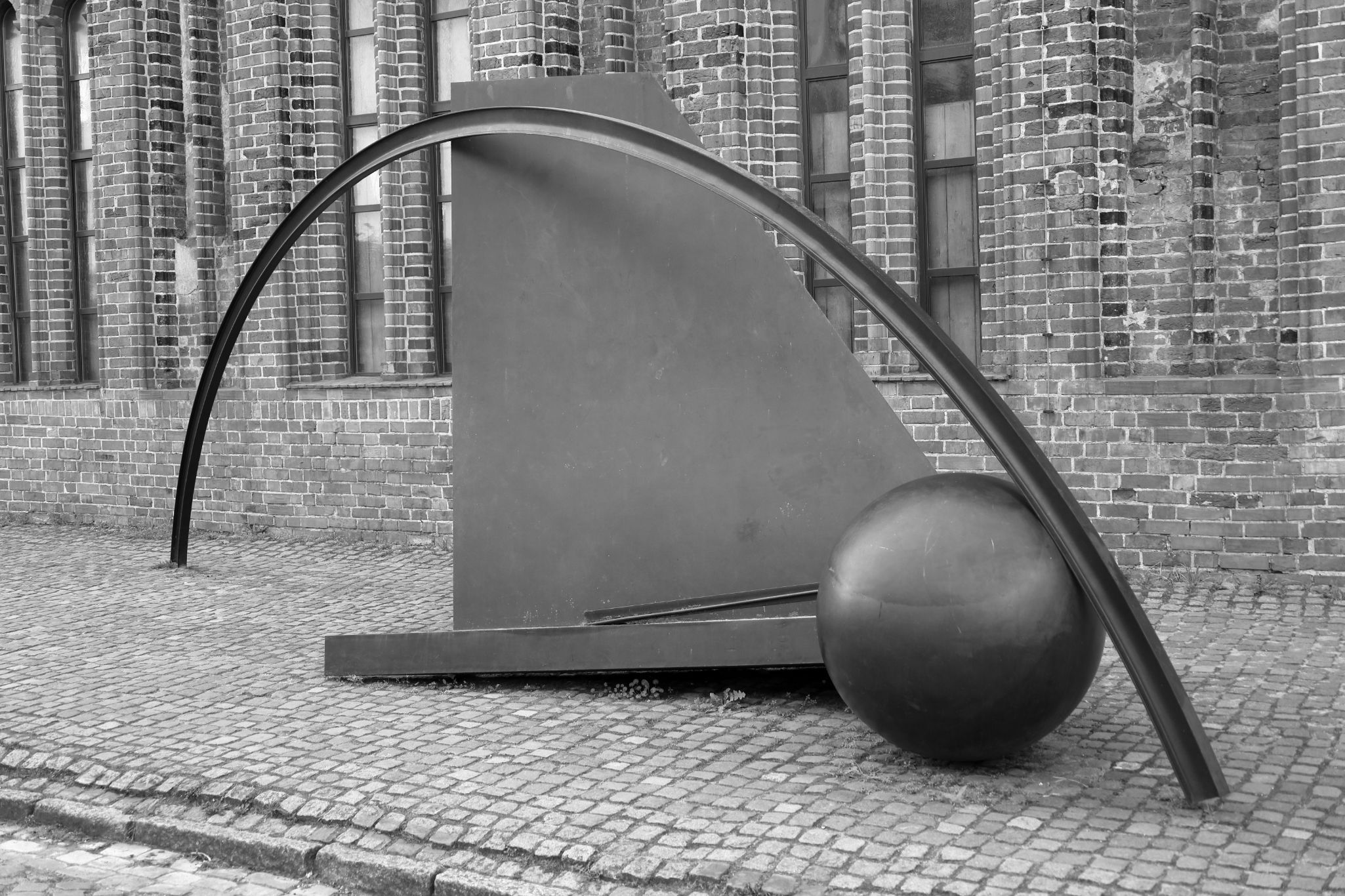 2024 04 01 0981 v2 bw out