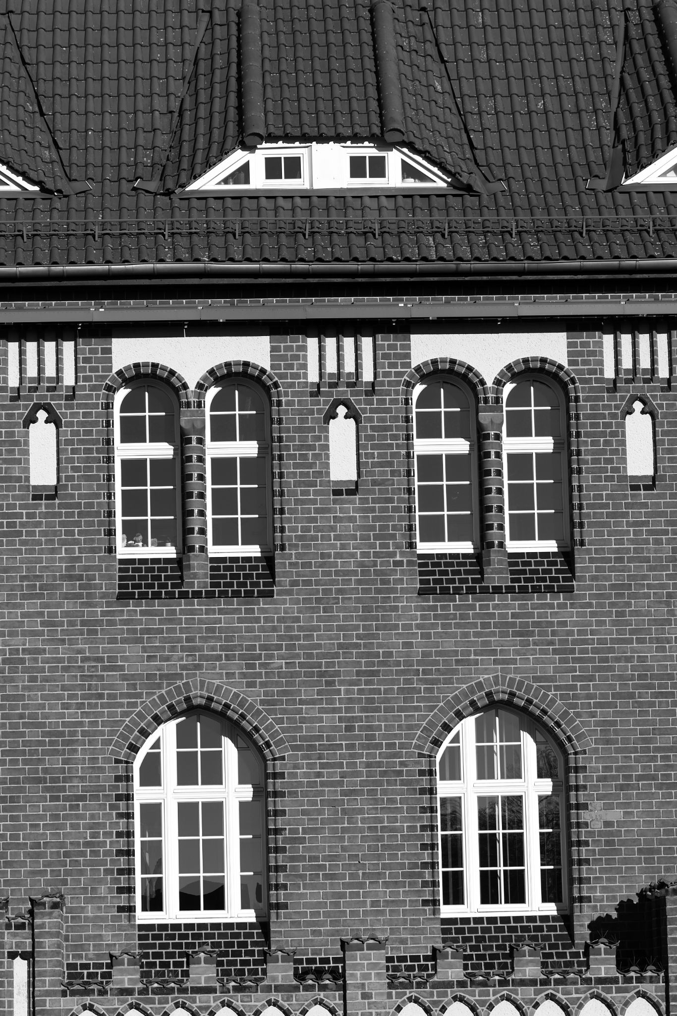 2024 11 30 5608 bw out