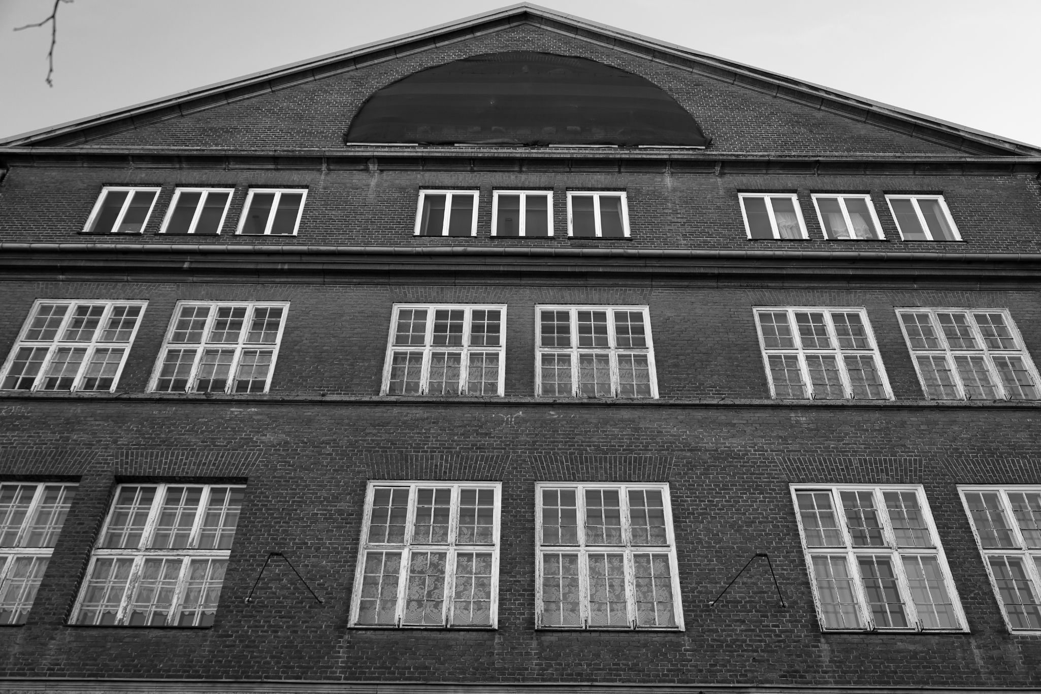 2024 11 30 5649 bw out