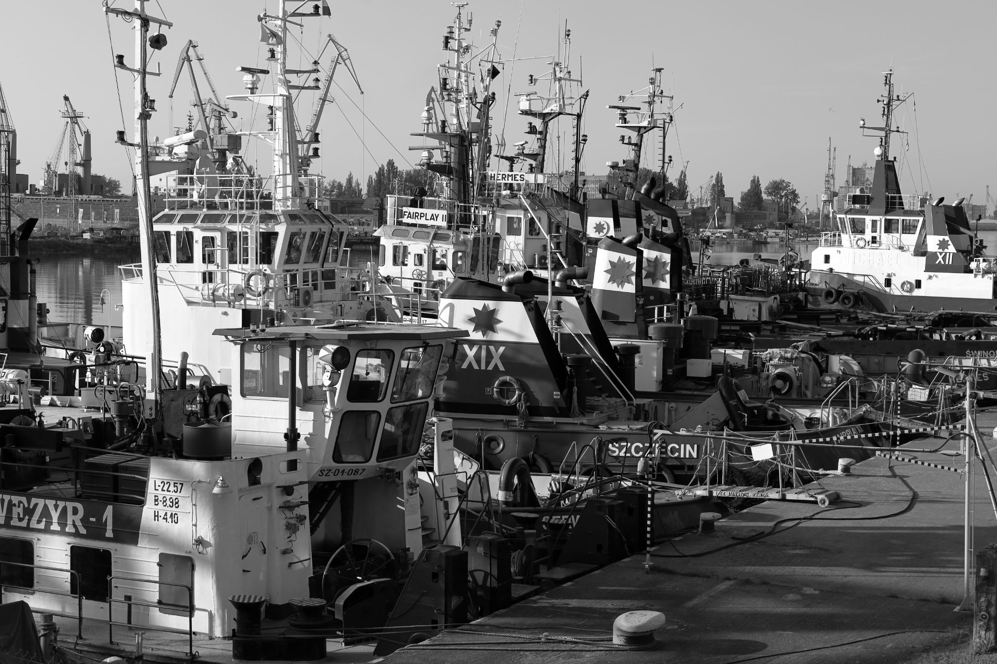 2024 05 01 2461 v2 bw out