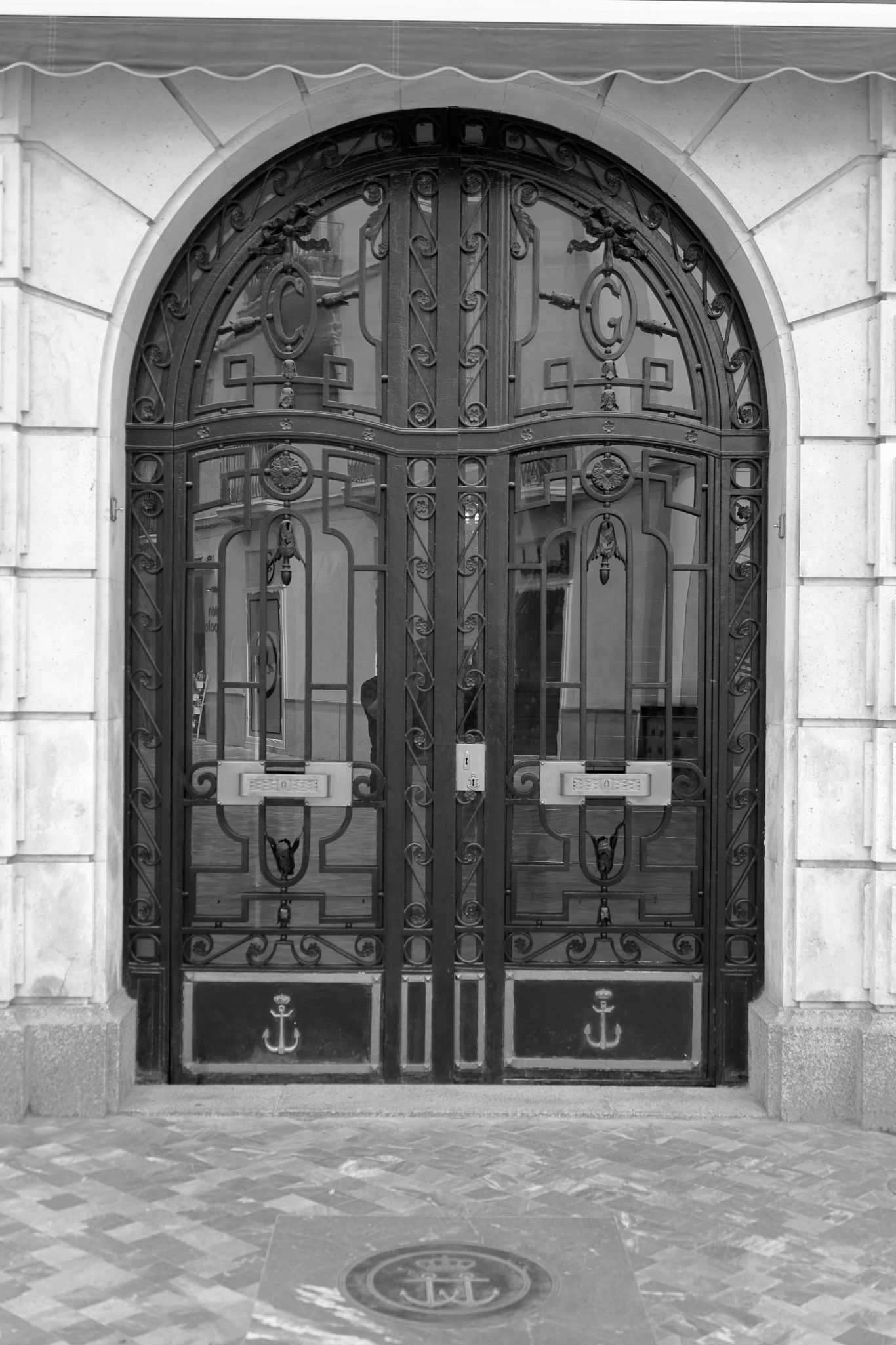 2024 05 13 2648 v2 bw out
